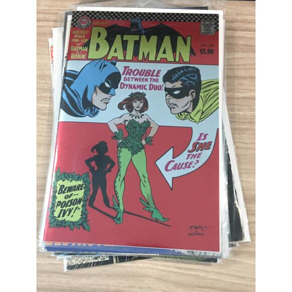 Batman Comic Book Lot of 10 - Picture 5 of 10